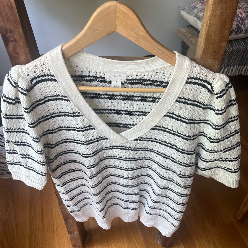 Caslon Women's Black White Striped Puff Sleeve Sweater Top Short Sleeve Size M